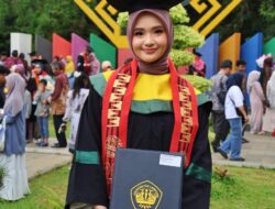 Syafira Hasna Afifah Resmi Wisuda, Bukti Nyata Keberhasilan Program Pendidikan Lampung Barat