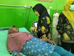 Makan Punjungan Pesta, Puluhan Warga Kelurahan Tanjung Senang Keracunan