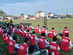Koptu Ibrahim Qori Jadi Pelatih Calon Anggota Paskibra Kecamatan Bumi Agung