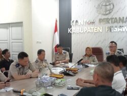 Peningkatan Program PTSL, Kepala Kantor Pertanahan Pesawaran Gelar Rapat Pembahasan Bersama Puluhan Kepala Desa