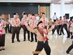 Ketua Mabicab Nanda Indira Lepas Puluhan Peserta Kontingen Kwarcab Pesawaran pada Jambore Daerah ke-VII 