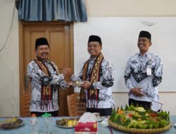Bupati Pringsewu Pimpin Upacara Hari Guru Nasional 2025