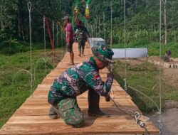 Tak Pakai Lama! TNI Langsung Tancap Gas Bangun Jembatan Gantung Bantuan Presiden