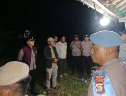 Cek Pos Kamling Kapolsek Mesuji Timur Bersama Camat  Bagikan Kentongan