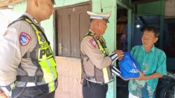 Wujud Kepedulian Satlantas Polres Mesuji  Bagikan Paket Sembako,Ini Tujuannya