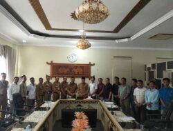 Viral Sekolah Batu Nyangka, Bupati Moh Saleh Asnawi Tegaskan Masalah Lama, Evaluasi Dipercepat