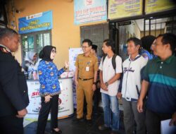 Bupati Ayu Asalasiyah Tinjau Kantor Samsat Way Kanan