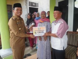 Bupati Pringsewu Serahkan Bantuan 2 Korban Tenggelam Di Way Sekampung 