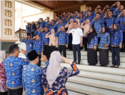 Pemkab Tubaba Gelar Apel Pelepasan Purnabakti dan Pindah Tugas Pejabat, Bupati Apresiasi Dedikasi ASN