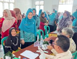 Wujudkan Pelayanan Kesehatan Merata, Ketua TP PKK Tubaba Tinjau Langsung Program ‘Tubaba Q Sehat’ di Way Kenanga