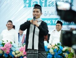 Wabup Dampingi Ustaz Maulana Isi Pengajian Akbar Pondok Tahfizh Qur’anic Center