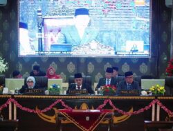 Bupati Way Kanan Hadiri Rapat Paripurna Istimewa Pidato Kenegaraan Presiden RI