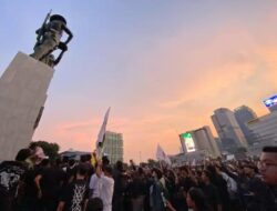 Dua Tahun Prabowo-Gibran, Mahasiswa Tuntut Perbaikan Ekonomi dan Penanganan Krisis Iklim